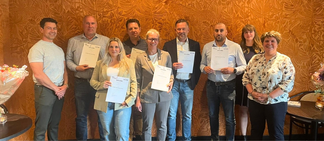 Feestelijke diploma-uitreiking op 4 mei