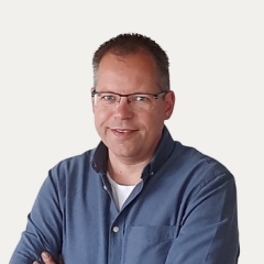 NIVRE - Derk van der Molen